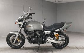 SUZUKI INAZUMA 400 GK7BA