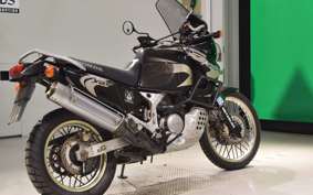 HONDA AFRICA TWIN 750 2001