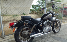 YAMAHA VIRAGO 250 3DM