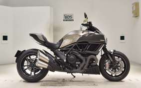 DUCATI DIAVEL Titan 2015
