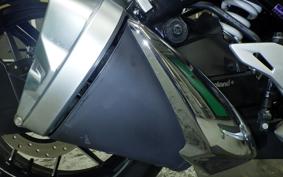 SUZUKI ｼﾞｸｻｰ250SF 2002 ED22B