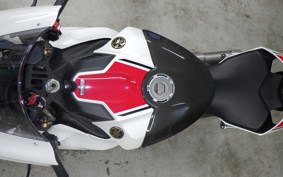 YAMAHA YZF-R1 2022 RN65J