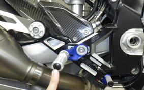 BMW M1000RR 2022