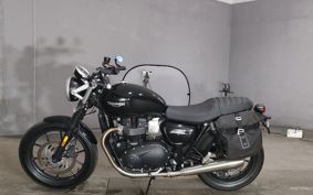 TRIUMPH STREET TWIN 900 2017 DAD74G