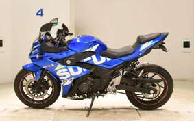 SUZUKI GSX250R 2025