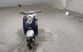 YAMAHA VINO 5AU