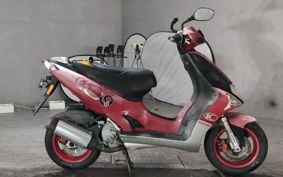 KYMCO SUPER 9S ..