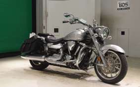 YAMAHA XV1900ﾛｰﾄﾞﾗｲﾅｰ 2017