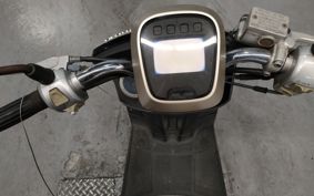 YAMAHA CUXI 100 SE50