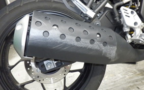 YAMAHA XSR155 2010