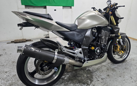 KAWASAKI Z1000 2005 ZRT00A