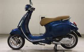 VESPA PRIMAVERA 125