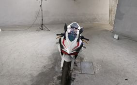 HONDA CBR250RR MC51
