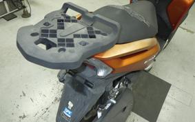 YAMAHA TRICITY 125