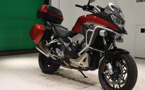 HONDA VFR800X 2014 RC80