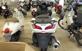 SUZUKI SKYWAVE 200 (Burgman 200) CH41A