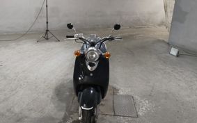 YAMAHA VINO 125 SE24