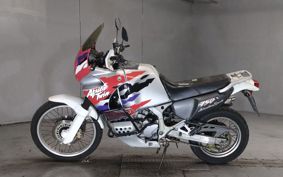 HONDA AFRICA TWIN 750 RD07