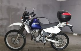 SUZUKI DJEBEL250XC SJ45A