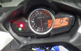 SUZUKI GSR250S