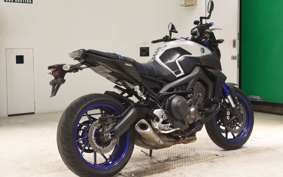 YAMAHA MT-09 A 2016 RN34J