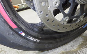 BMW M1000RR 2025