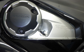 HONDA NM4 VULTUS -01 2015 RC82
