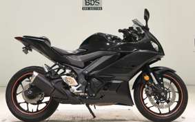 YAMAHA YZF-R25 A 2017 RG43J
