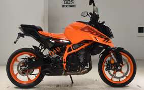 KTM 390 DUKE 2024