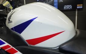 HONDA CBR250R A MC41