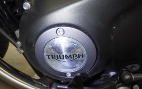 TRIUMPH BONNEVILLE BOBBER 2023