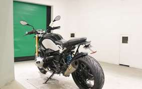 BMW R NINE T 2014