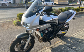 YAMAHA FZ400 1997 4YR