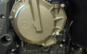 HUSQVARNA NORDEN901 2022