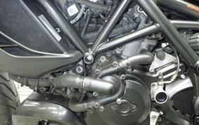 DUCATI DIAVEL 2012