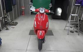 VESPA PRIMAVERA125