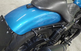 HARLEY XL883R 2005