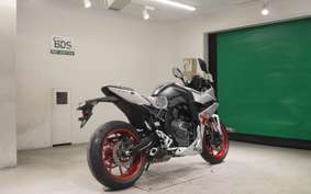 SUZUKI GSX-8R 2013 EM1AA