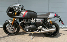 TRIUMPH THRUXTON RS 2021 DAD87H