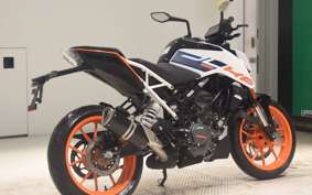 KTM 125 DUKE 2025
