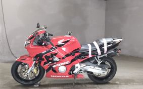 HONDA CBR600F PC25