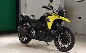 SUZUKI Vｽﾄﾛｰﾑ250A