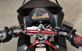 HONDA VTR 250 F MC33