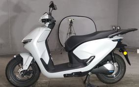 HONDA CUV e EF18