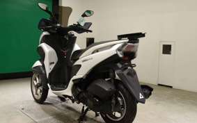 YAMAHA TRICITY 125 2004 SE82J