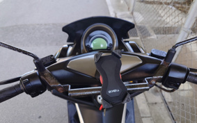 YAMAHA N-MAX SE86J