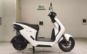HONDA EM1E: 2014 EF16