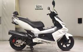 PGO G-MAX220 2004