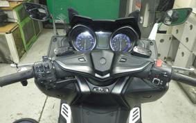 YAMAHA T-MAX 560 T 2021 SJ19J