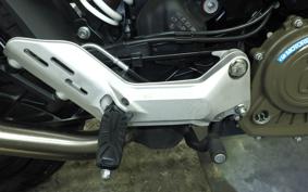 HUSQVARNA SVARTPILEN 125